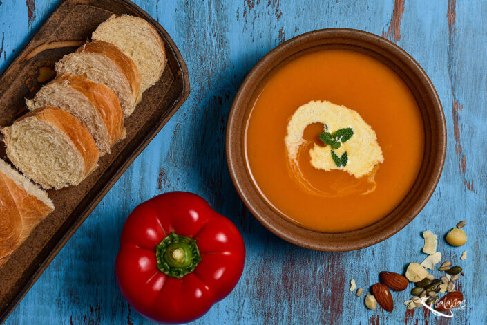 Butternut Soup with bread and nuts